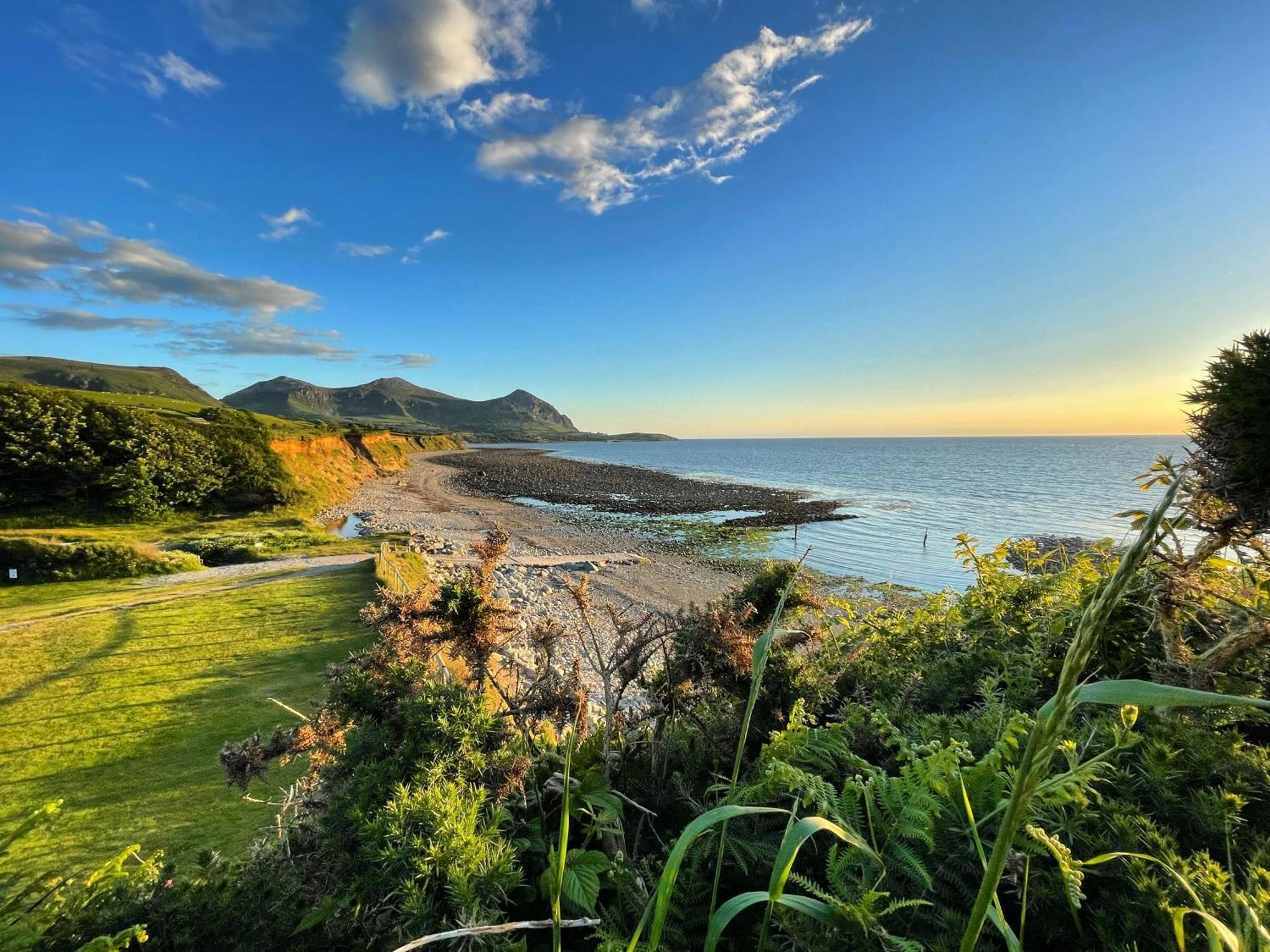 Mynydd A Mor Villa Trefor  Luaran gambar